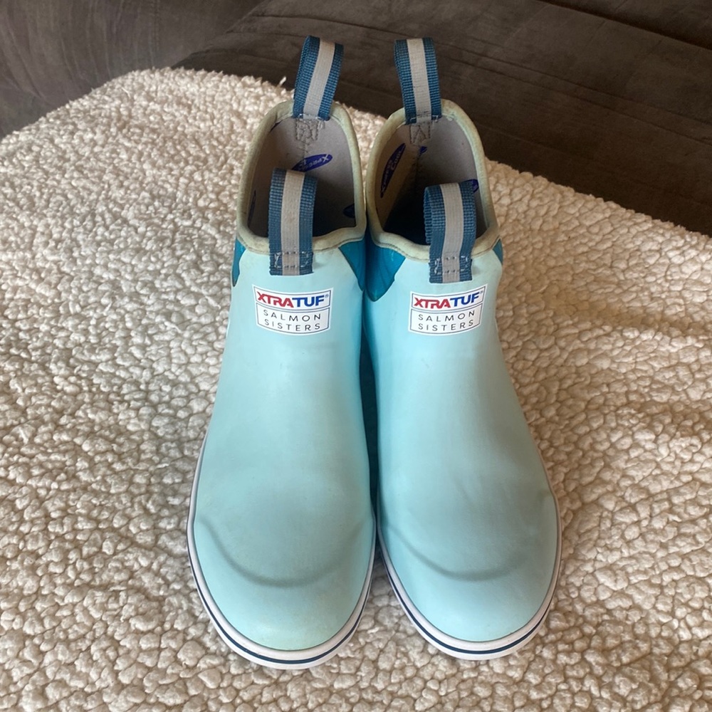 Salmon Sisters Xtratuf Boots